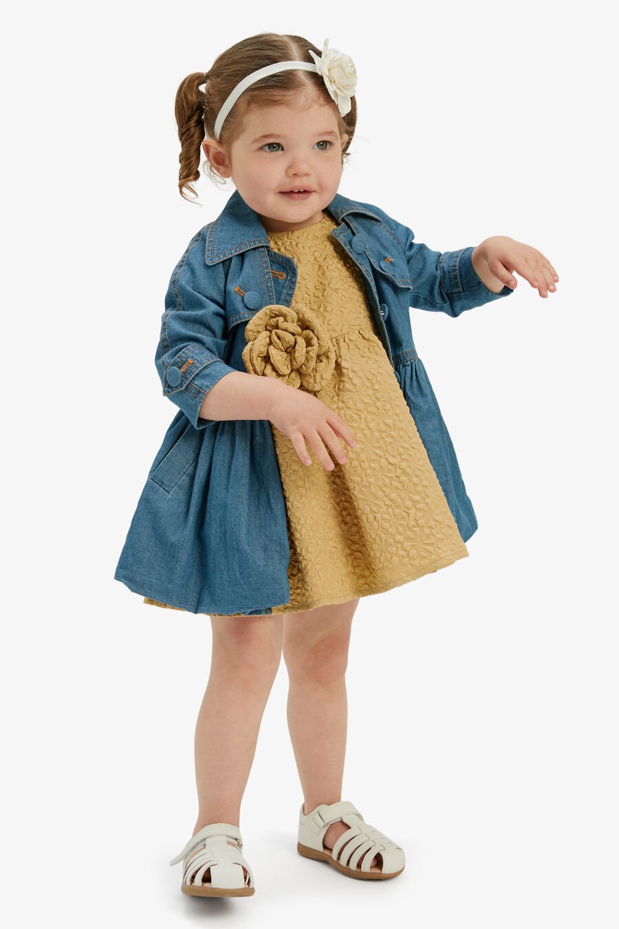 MIA CHAMBRAY TRENCH in colour CHAMBRAY