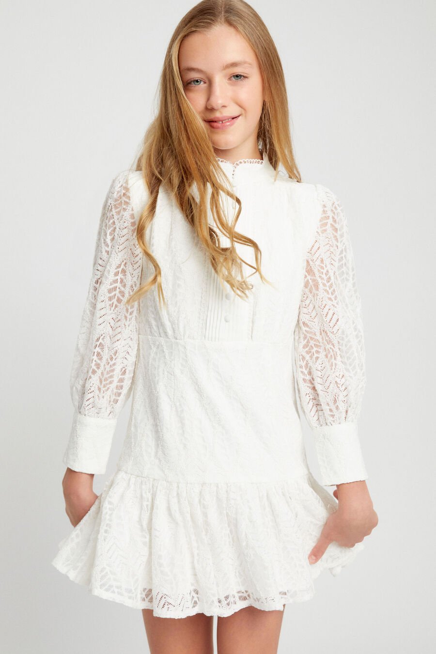 TALINA LACE DRESS in colour ORCHIDWHT