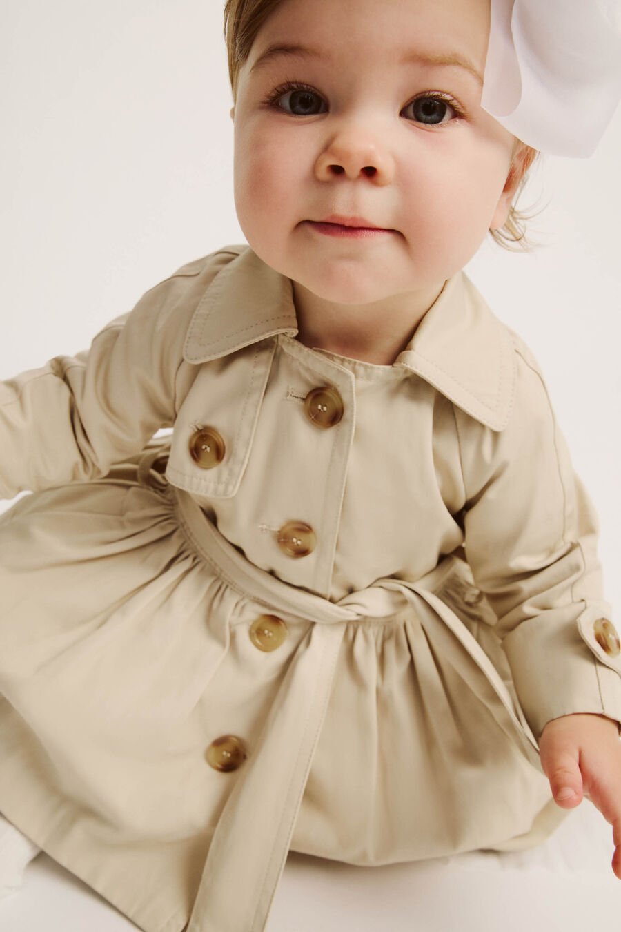 LUCIA CLASSIC TRENCH in colour TAN