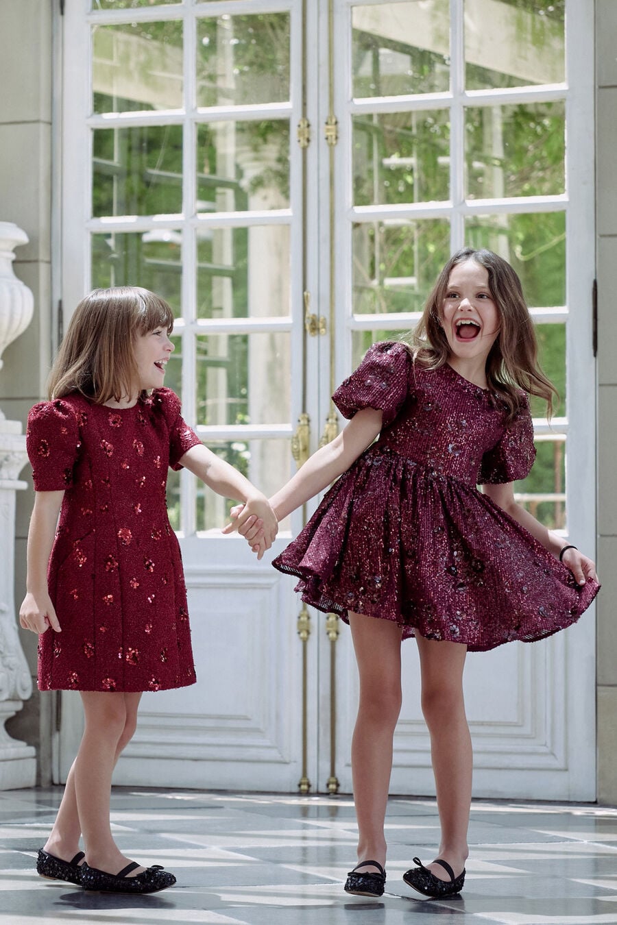 ISABEL FLOWER SEQUIN DRESS in colour Burgundy