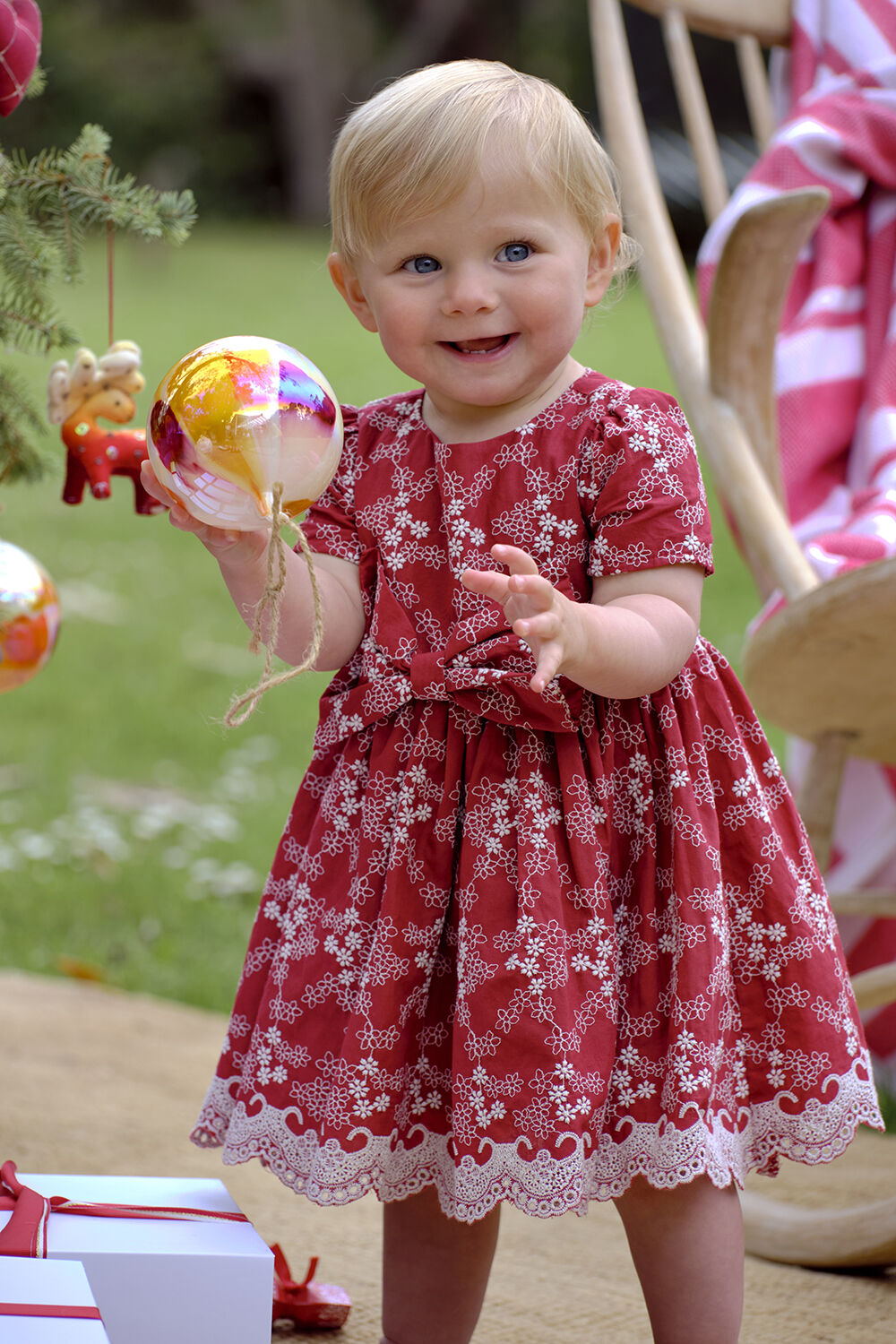 Baby girl red clothes 2025
