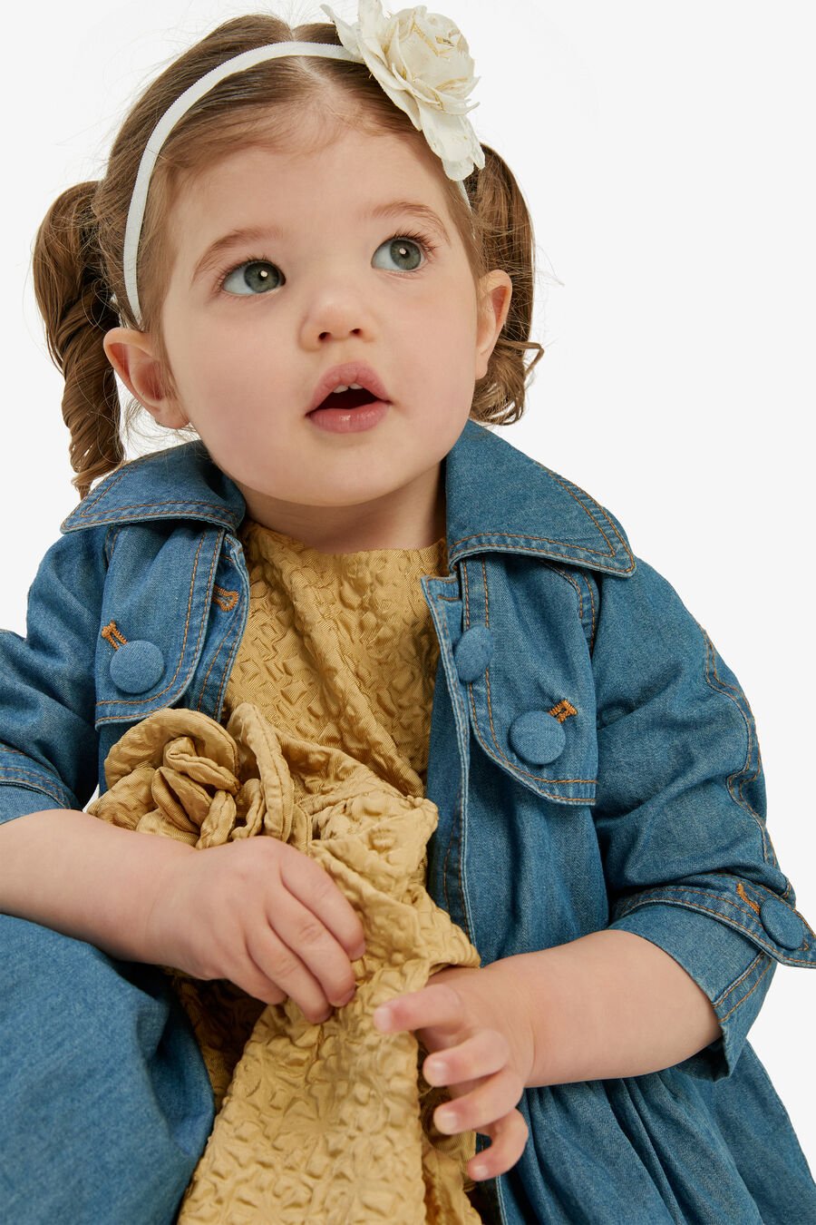 MIA CHAMBRAY TRENCH in colour CHAMBRAY
