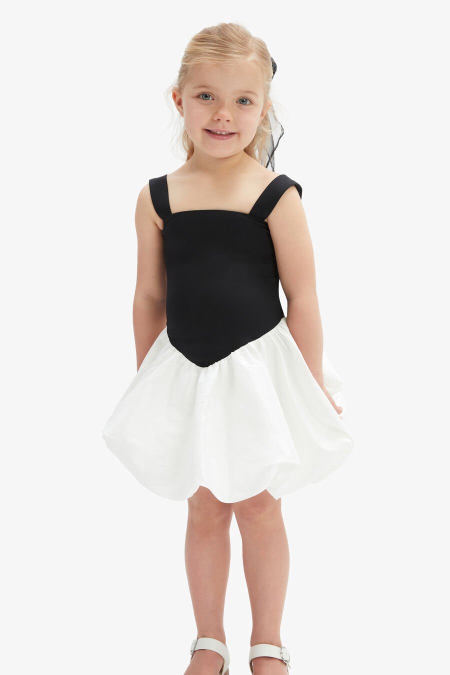 VEGA MINI BUBBLE DRESS in colour Black & White
