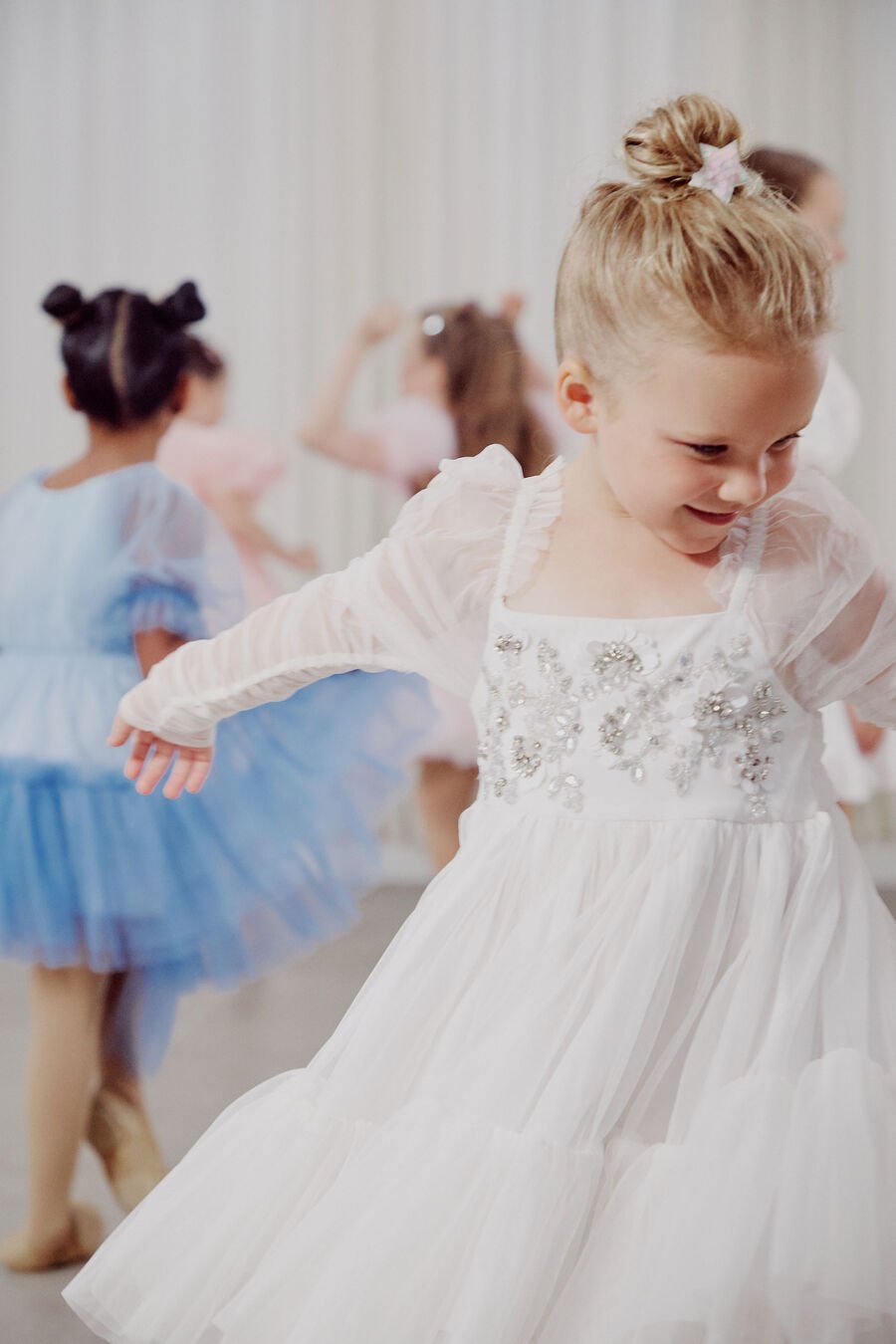 Girls Star Clip And Hair Tie Set