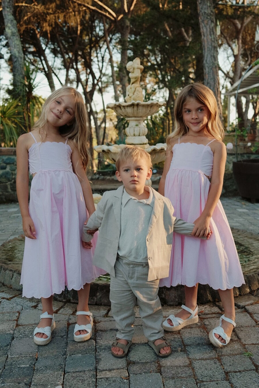 ZARIA MIDI POPLIN DRESS in colour Bliss Pink