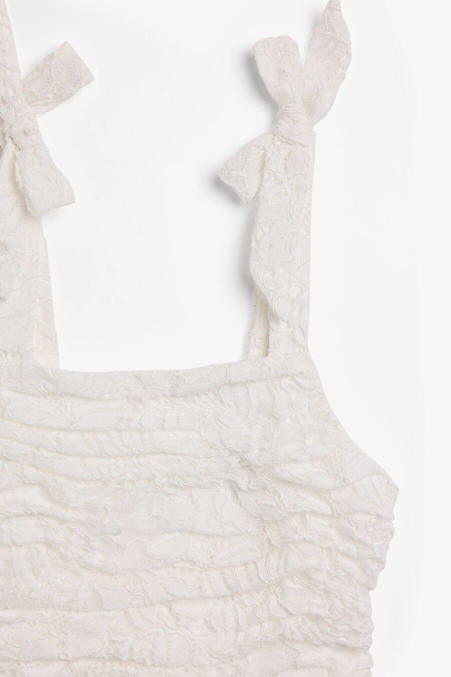 LIA LACE DRESS in colour Orchid White