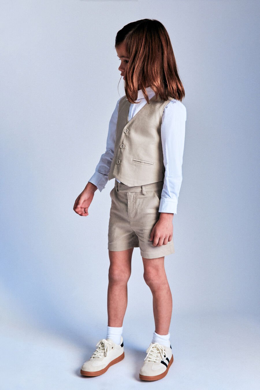 CHARLES SHORT in colour SANDSHELL