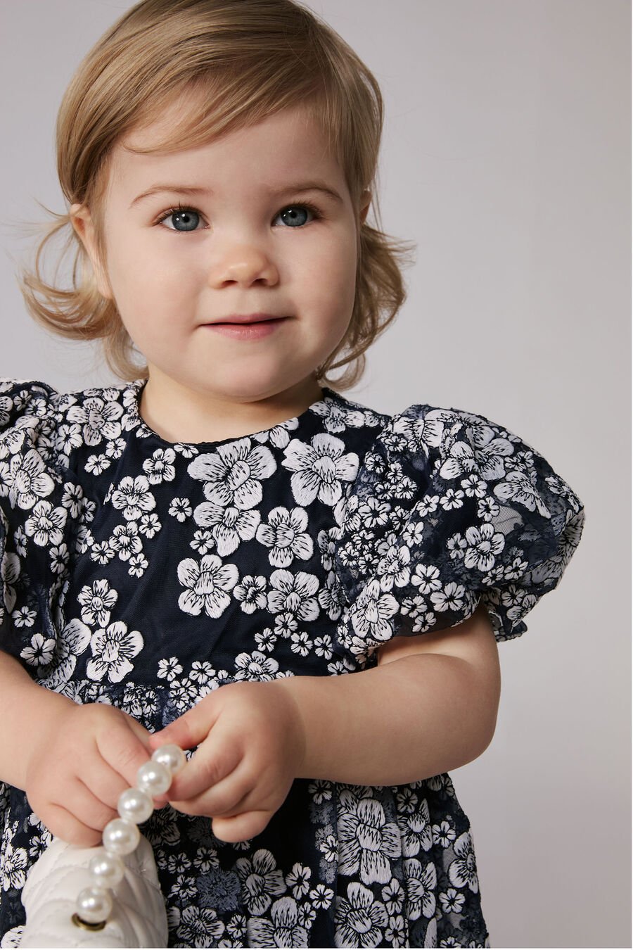 ROISIN FLORAL MINI DRESS in colour Navy Floral