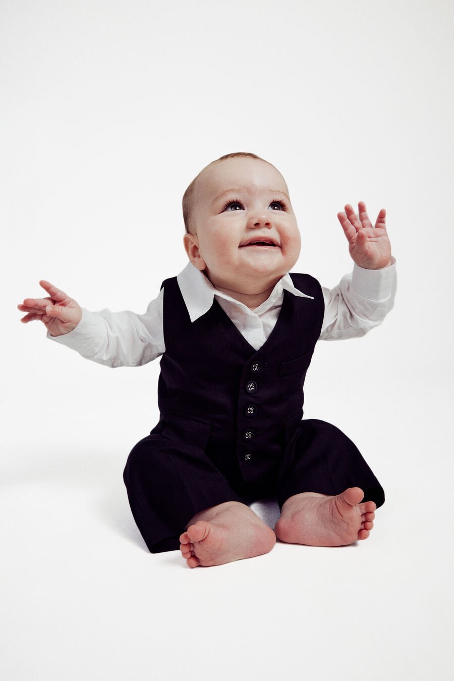 TIMOTEE VEST in colour BLACK